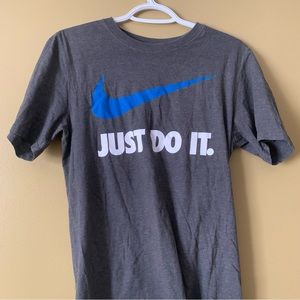 Nike Logo T-Shirt in Grey